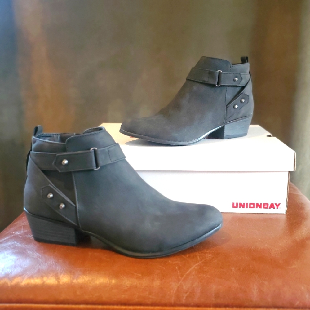 Gray Union Bay Booties – Stylish & Versatile